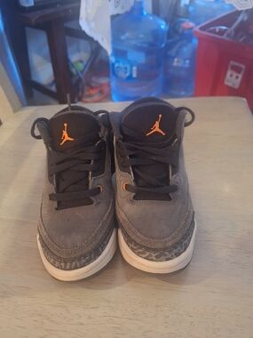 Jordan Kids Gray and Orange Retro-Style Sneakers